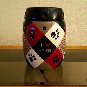 Scentsy I ❤ My Pet warmer